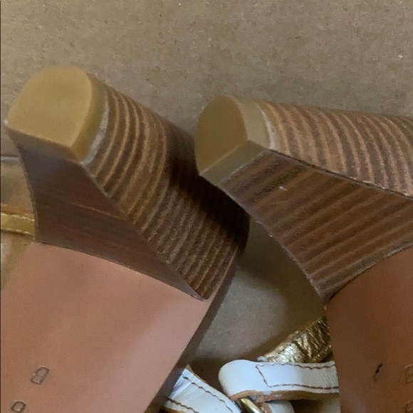 🆕 Coach sandals, size 6B - Picture 11 of 16